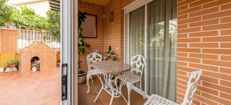 Adding Porch Enclosures To Your Home in Fort Lauderdale, FL