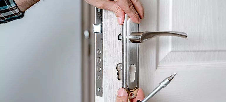 Front Door Knob Repair in Fort Lauderdale, FL