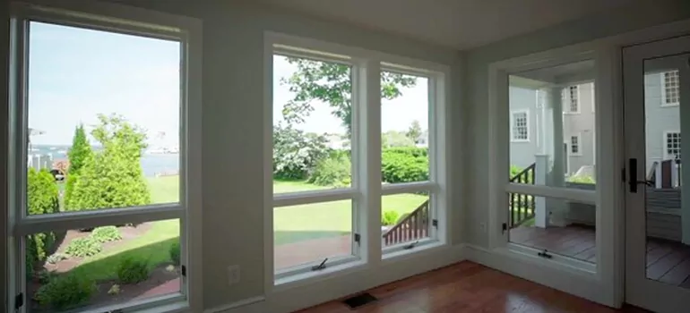 Double-hung Window Repair in Fort Lauderdale, FL
