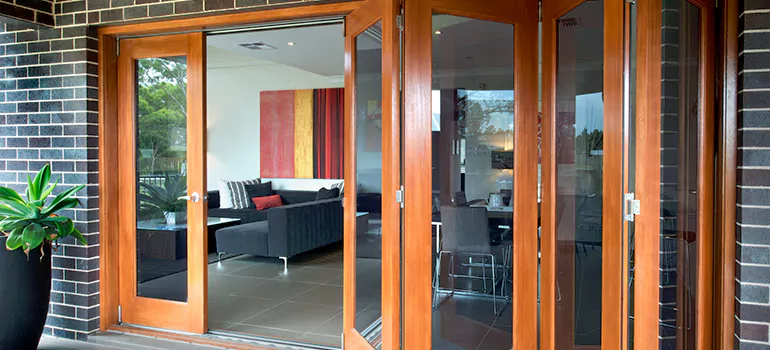 Folding Door Panel Repair in Fort Lauderdale, FL